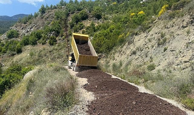 Yayla Kuzdere'de yol bakım çalışmaları