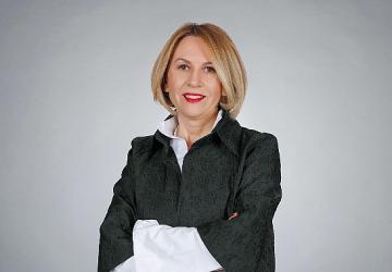 Darüşşafakalı Öğrenciler, Handan Uran Ertuğrul'un Anısını Muhsin Ertuğrul Sahnesinde Yaşattı