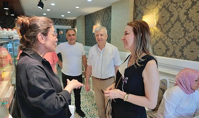 Başkan Mutlu esnafla bayramlaştı