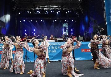 4. Uluslararası Antalya Yörük Türkmen Festivali'nde ilk gün coşkusu