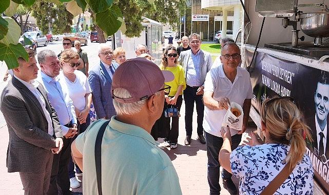 Burhaniye Belediyesi, Ferdi Zeyrek İçin Lokma Hayrı Düzenledi Burhaniye Belediyesi, Ferdi Zeyrek İçin Lokma Hayrı Düzenledi