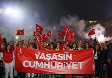 Karabağlar'da 19 Mayıs Coşkusu