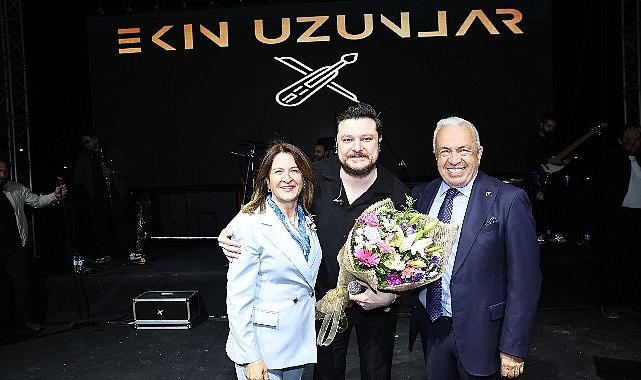 Nilüfer Karadeniz Festivali'nde Ekin Uzunlar rüzgarı Nilüfer Karadeniz Festivali'nde Ekin Uzunlar rüzgarı
