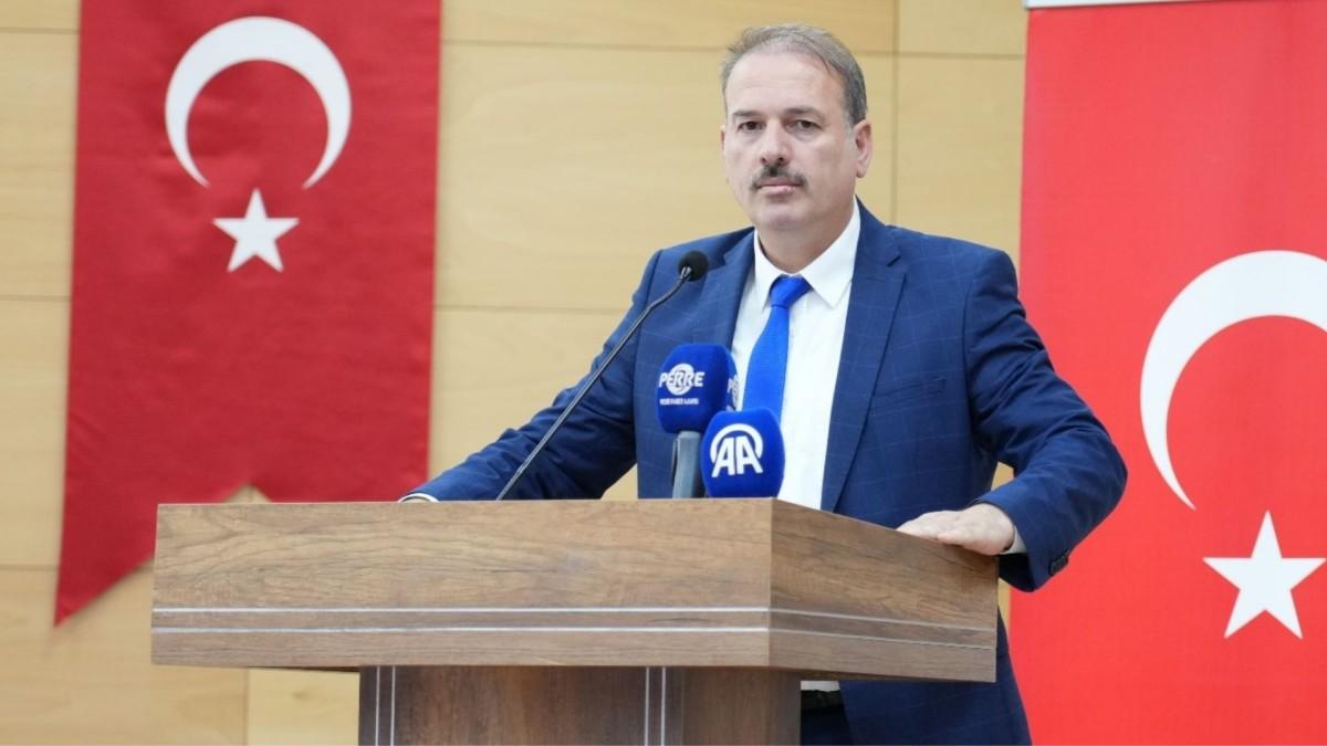 Adıyaman Milli Eğitim Müdürü Ali Tosun: ‘Yetkin ve erdemli bireyler yetiştirmeye kararlıyız’ Adıyaman Milli Eğitim Müdürü Ali Tosun: ‘Yetkin ve erdemli bireyler yetiştirmeye kararlıyız’