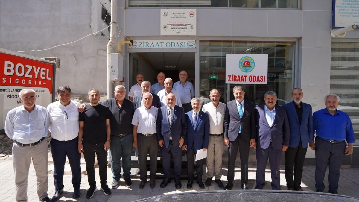 Ziraat Odaları, milletvekilleriyle tarımsal sorunları masaya yatırdı: Kuraklık, sulama ve girdi maliyetleri Ziraat Odaları, milletvekilleriyle tarımsal sorunları masaya yatırdı: Kuraklık, sulama ve girdi maliyetleri