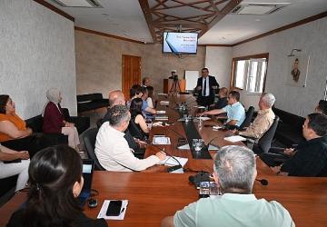 Kemer Belediyesi'nde halkla ilişkiler ve iletişim semineri