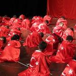 208 öğrenci kep fırlatıp mezun oldu