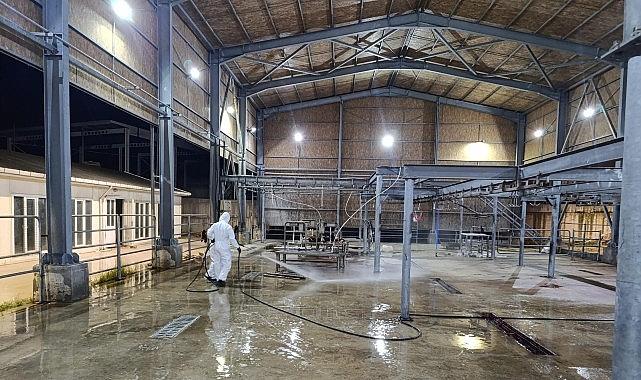 İBB'nin Kurbanlık Alanlarında Hijyen Ekipleri Bayram Boyunca Görev Başında İBB'nin Kurbanlık Alanlarında Hijyen Ekipleri Bayram Boyunca Görev Başında