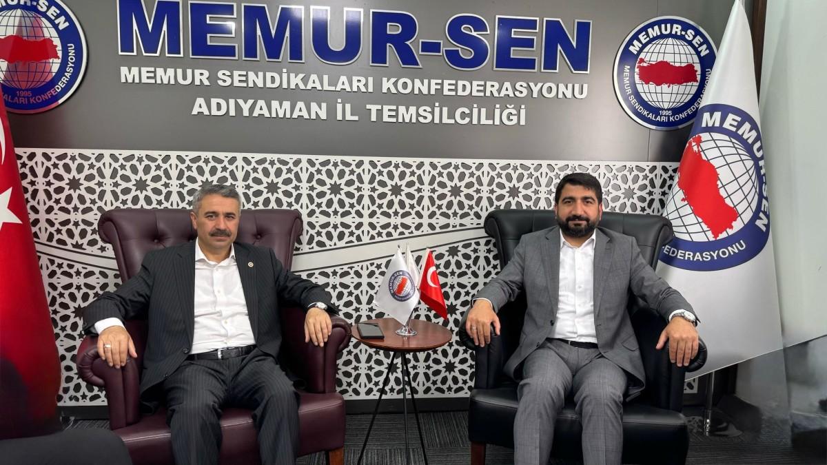 Alkayış’tan Memur-Sen’e bayram ziyareti: Türkiye Yüzyılı’nda Sivil Anayasa Halkımızın Ortak Hedefidir Alkayış’tan Memur-Sen’e bayram ziyareti: Türkiye Yüzyılı’nda Sivil Anayasa Halkımızın Ortak Hedefidir