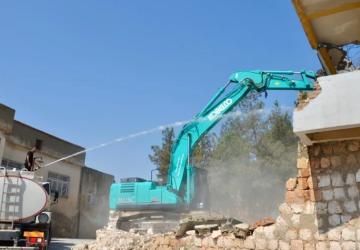 Midyat’ta Kaçak ve Ruhsatsız Yapılara Karşı Kararlı Mücadele
