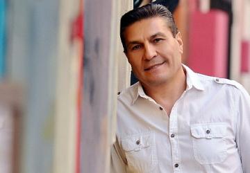Efsane şarkı 'Sev Yeter'e yeniden ilham veriyor