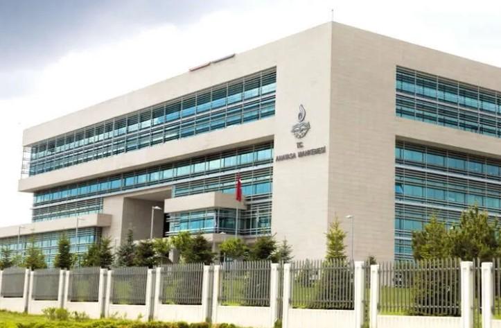 Kanunlarda Kritik Değişiklikler: Anayasa Mahkemesi, YÖK ve TSK’da Yeni Düzenlemeler Kanunlarda Kritik Değişiklikler: Anayasa Mahkemesi, YÖK ve TSK’da Yeni Düzenlemeler