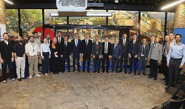 Başkan Altay: “Konya, Türkiye Yüzyılı'nda Gençlere Büyük Fırsat Sunan Bir Şehir" Başkan Altay: “Konya, Türkiye Yüzyılı'nda Gençlere Büyük Fırsat Sunan Bir Şehir"