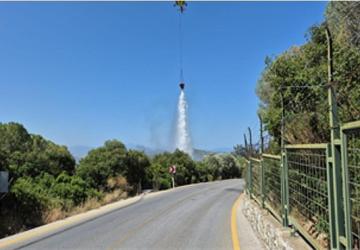 İzmir İtfaiyesi'nin çabalarıyla tüm yangınlar kontrol altına alındı