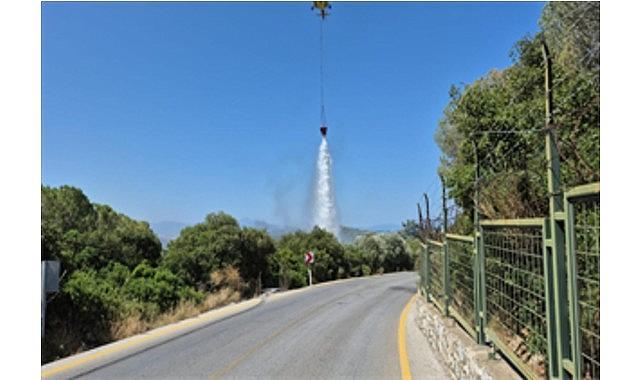İzmir İtfaiyesi'nin çabalarıyla tüm yangınlar kontrol altına alındı İzmir İtfaiyesi'nin çabalarıyla tüm yangınlar kontrol altına alındı