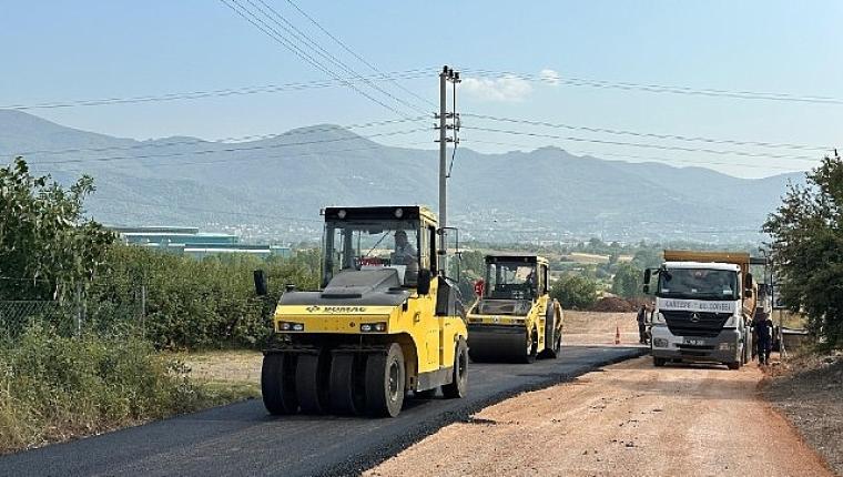 Kartepe'de Asfalt Çalışmaları Tüm Hızıyla Sürüyor