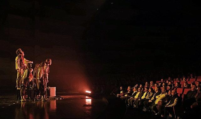 Atatürk Sanat Merkezi “Sefiller" ile Perde Dedi