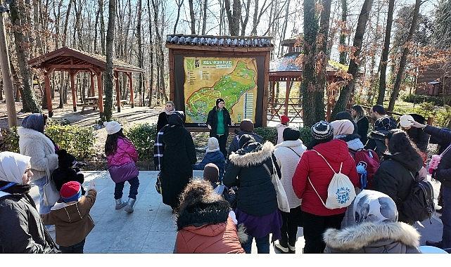 Çocuklar, Dünya Kuş Günü'nde doğayı keşfetti