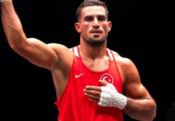 Şanlıurfa’lı Boksör Emrah Yaşar, dünya boks sıralamasında ilk 5’e girdi