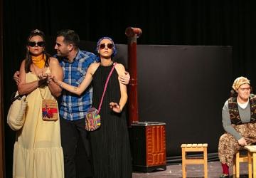 Güzelbahçe'de Kahkaha Dolu Gece