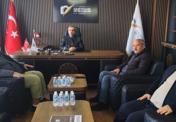 Kahta Gazeteciler ve Yazarlar Cemiyeti Başkanı Mustafa İşeri’den yerel basına mesaj
