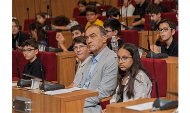 Çocuk Meclisi'ne muhteşem veda Çocuk Meclisi'ne muhteşem veda