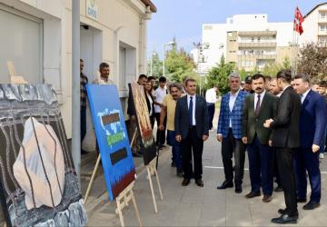 Kahta’da depremin izleri ‘Yıkıntıların Sessizliği’ sergisinde anlatıldı