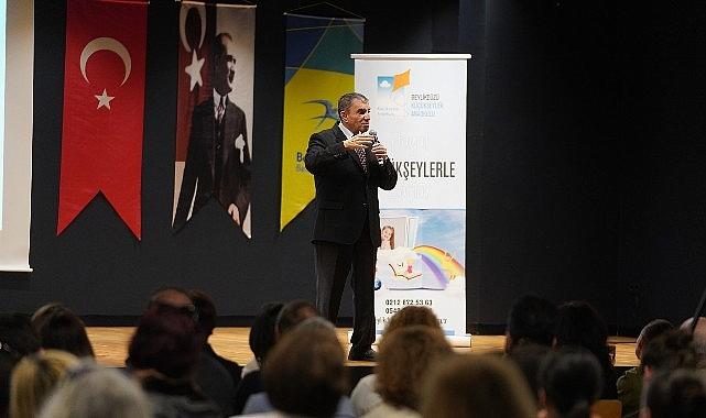 Dökmen'den Aile İçi İletişime Dair Önemli Mesajlar