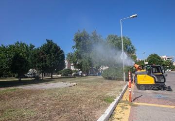 Güzelbahçe Belediyesi üç ay sürecek kapsamlı ilaçlama çalışması başlattı
