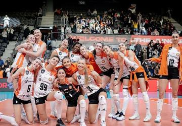 Eczacıbaşı Dynavit'ten 3-0'lık net galibiyet
