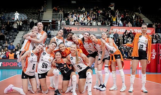 Eczacıbaşı Dynavit'ten 3-0'lık net galibiyet