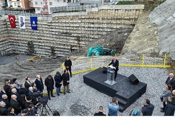 Avcılar Reşitpaşa Caddesi Zemin Altı Otoparkı'nın Temeli Atıldı