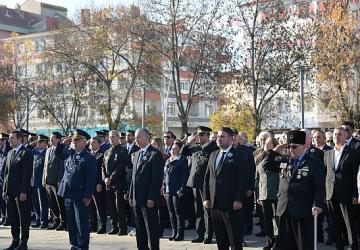 10 Kasım'da Atatürk Saygıyla Anıldı