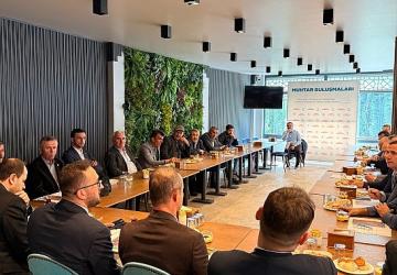 İSU'dan Tarımsal Sulama Projesi İçin Bölge Muhtarlarıyla İstişare Toplantısı