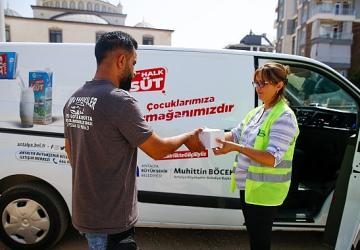 Büyükşehir'den çocuklara 67 bin Halk Mama desteği