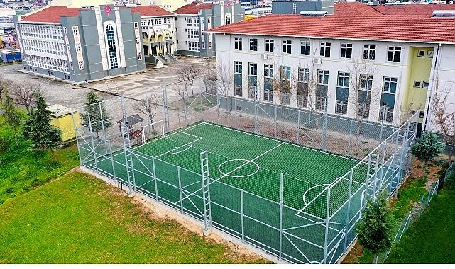 Büyükşehir'den kırsala 12 futbol sahası