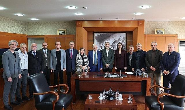 Muhtarlardan Başkan Vekili Akın'a ziyaret