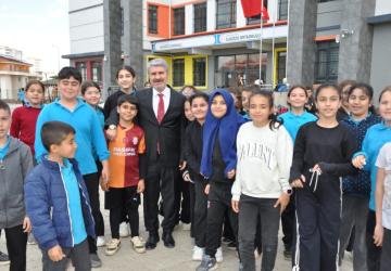 Başkan Alkan: ‘Eğitim kurumları kutsal alanlardır’