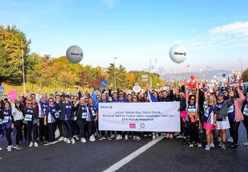 Allianz Türkiye Gönüllüleri, İstanbul Maratonu'nda iyilik peşinde koştu