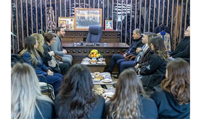 Başkan Tugay'dan medeniyetler şehri Hatay için dayanışma çağrısı