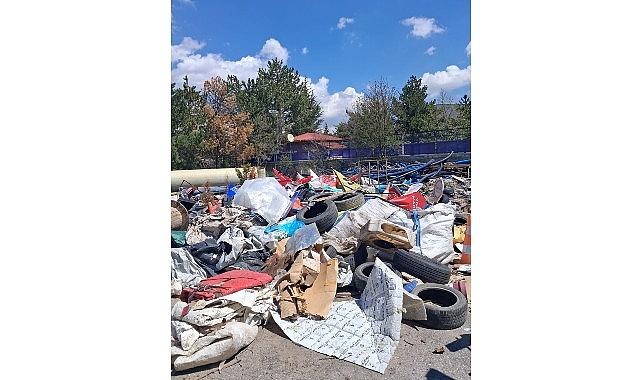 Sivas'ta Kaldırım ve Yol İşgallerine Sıkı Denetim…