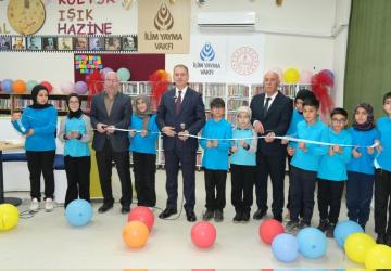 Adıyaman'da İlim Yayma Vakfı tarafından yaptırılan kütüphanenin açılışı gerçekleştirildi