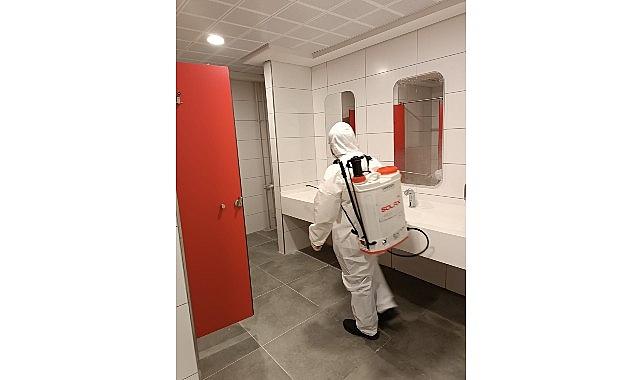 Bayrampaşa'da okullar dezenfekte ediliyor