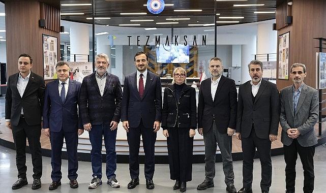 Milletvekilleri Bayrampaşa'da halkla omuz omuza