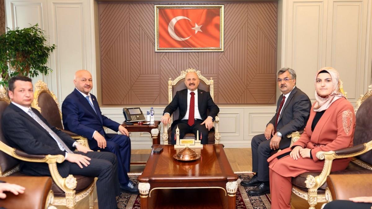 Vali Varol, Milletvekili Kurt ve Ak Parti İl Yönetimini kabul etti