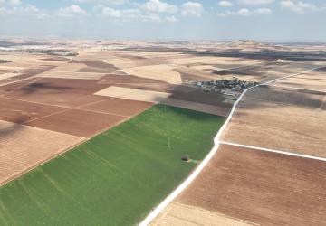 Besni’de arazi toplulaştırma çalışmaları devam ediyor