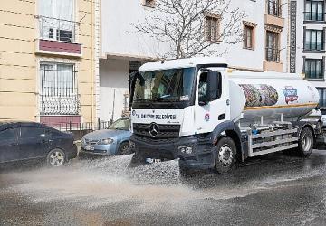 Zümrütevler Mahallesi'nde toplu temizlik