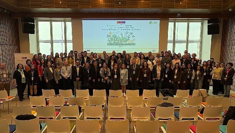 İzmir'in iklim geleceği masaya yatırıldı