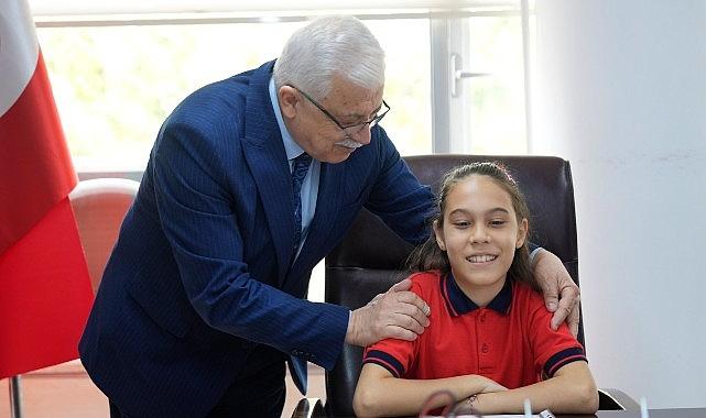 23 Nisan'da Koltuk Çocuklara Emanet