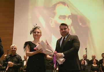 Atatürk'ün Fikirleri Türkülerle Canlandırıldı